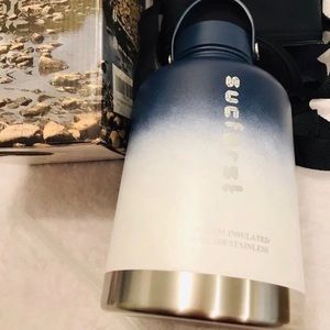 Water Bottle +2 Extra Accessories -48 Oz